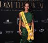 A ex-BBB Alane Dias foi eleita a musa de baile de máscaras em hotel do Rio