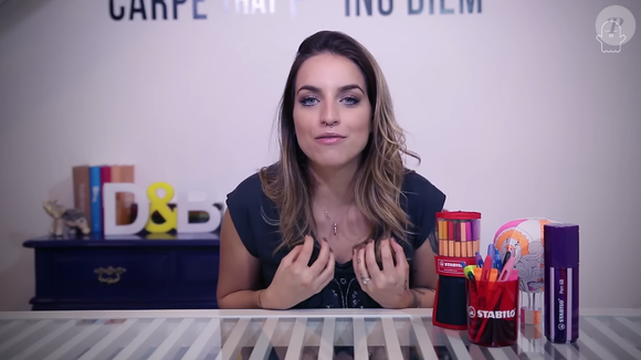 Bruna Unzueta também tinha um piercing no septo, que escondia boa parte das vezes