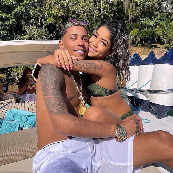 Internautas lembraram que quando Poze do Rodo mais precisou, Vivi Noronha ficou ao seu lado