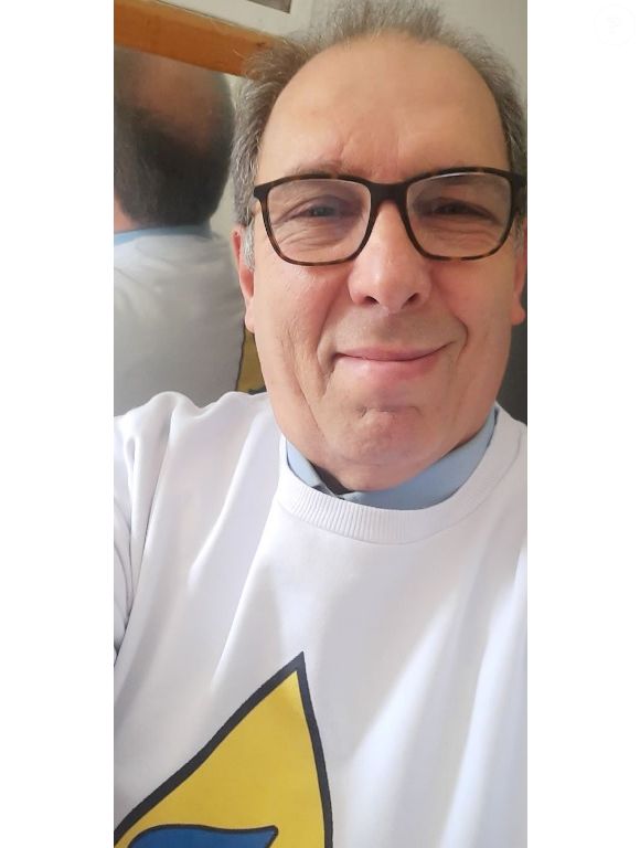 Locutor Kaká Siqueira acusou Gugu de ter relações com integrantes do grupo Dominó e que aqueles que não concordassem eram demitidos
