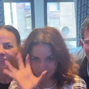 Em um vídeo publicado por Preta no Instagram, ela aparece na companhia de amigos famosos.