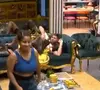 Jonas protagoniza mais um momento inusitado no 'BBB 26' ao soltar pum sem perceber a presença de Breno no quarto; cena viralizou nas redes sociais