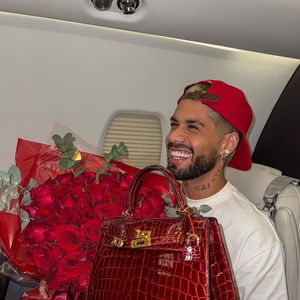 Zé Felipe apareceu abalado ao confirmar fim do casamento com Virgínia