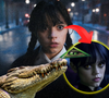 Wandinha ‘reptiliana’? 'Sem sobrancelhas', Jenna Ortega aposta em vestido de látex transparente em evento da 2ª temporada da série da Netflix. Fotos!