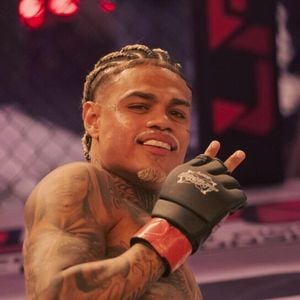 MC Cabelinho interpreta Júnior Malamute em ‘Fúria’, série da Netflix que combina MMA, rivalidades, crime e mistério