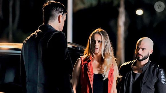 Novela ‘Vitória’ seria reprisada em 2022, mas a Record TV voltou atrás novamente, dessa vez, pelo contexto político sensível que o Brasil ainda atravessa