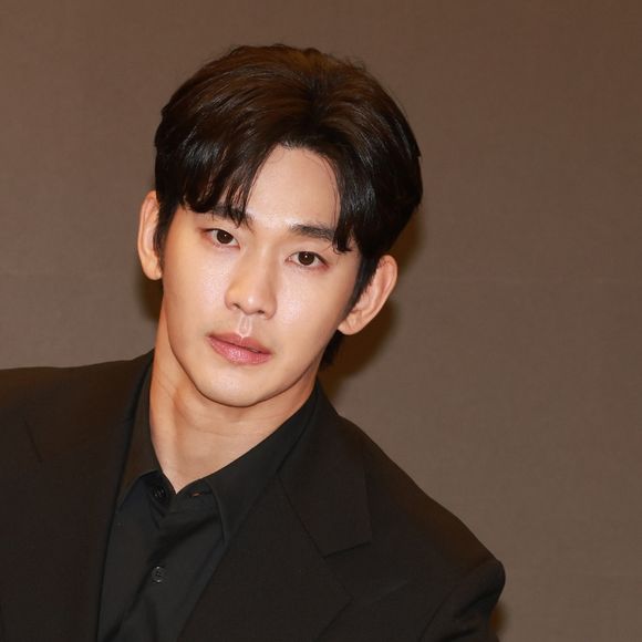 Se o dorama for cancelado oficialmente, Kim Soo-hyun pode enfrentar um prejuízo que chega até a R$ 74 milhões.
