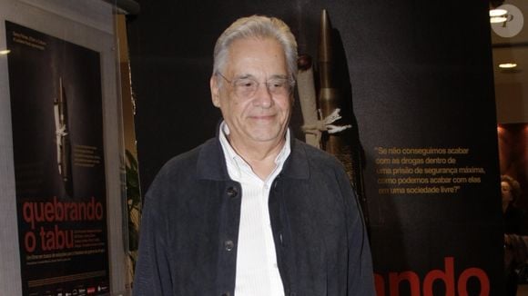 Fernando Henrique Cardoso contou ter observado um objeto luminoso sobre o mar durante uma viagem ao Ceará, acompanhado de Ruth Cardoso e Celso Furtado