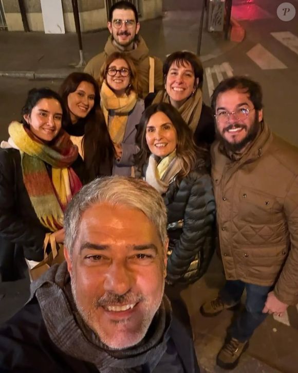 Fátima Bernardes e William Bonner fizeram uma viagem internacional juntos com a família e a relação amistosa do ex-casal recebeu elogios