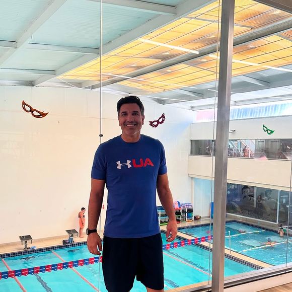 Edu Guedes foi alfinetado por Sérgio Mallandro em entrevista ao podcast ‘Papagaio Falante’: ‘Você casa e depois de quatro anos se separa? É o tempo máximo que você aguenta?’