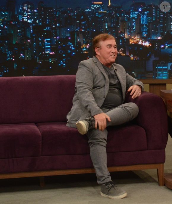 Amado Batista já reconheceu dois filhos através de exames de DNA