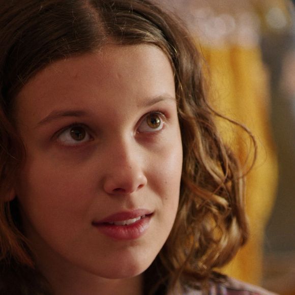 Na terceira temporada de 'Stranger Things', Millie Bobby Brown já tinha os cabelos na altura dos ombros