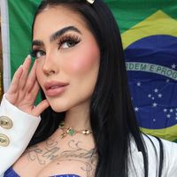 Show cancelado e críticas de 'conservadia': MC Mirella decide acionar a Justiça após maré de reações por ter declarado voto em Flávio Bolsonaro. 'É sempre assim esse caos'