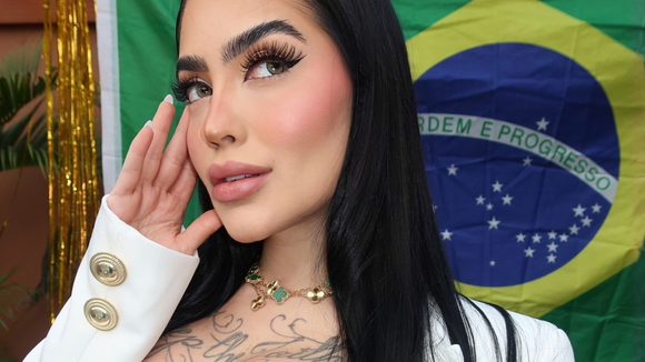 Show cancelado e críticas de 'conservadia': MC Mirella decide acionar a Justiça após maré de reações por ter declarado voto em Flávio Bolsonaro. 'É sempre assim esse caos'