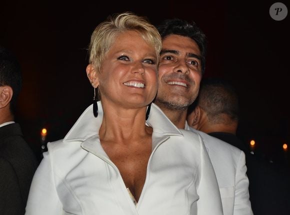 Xuxa Meneghel e Junno Andrade estão juntos há 13 anos