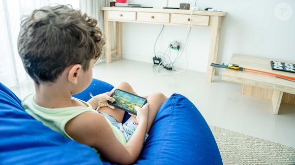 Atividades que exigem participação ativa, como ler, escrever, estudar com um tablet ou computador e jogar videogames, podem ser as responsáveis por essa melhora, segundo os especialistas