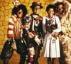 Elenco de The Wiz; o filme é parte essencial da cultura pop que inspira a narrativa oitentista de Stranger Things