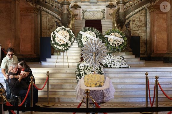 Nana Caymmi enfrentou 9 meses de internação: 'Sofrimento intenso', disse Danilo Caymmi