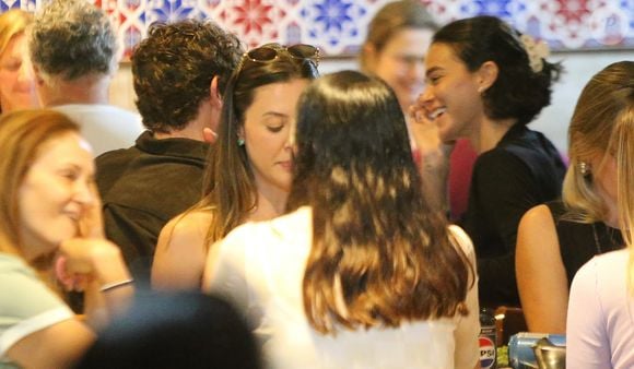 Bruna Marquezine e Shawn Mendes mostraram sintonia juntos