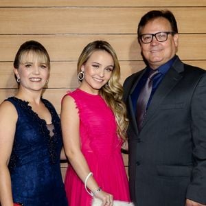 Justiça foi favorável a Larissa Manoela, alegando que atualmente atriz é maior de idade e, por isso, não precisa de autorização dos pais, Silvana e Gilberto