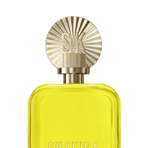 Amarillo (Shakira) - 80ml | R$ 249,00 - com notas de bergamota, abacaxi e coco, Amarillo aposta em uma proposta solar e vibrante que traduz o lado mais luminoso da perfumaria de Shakira