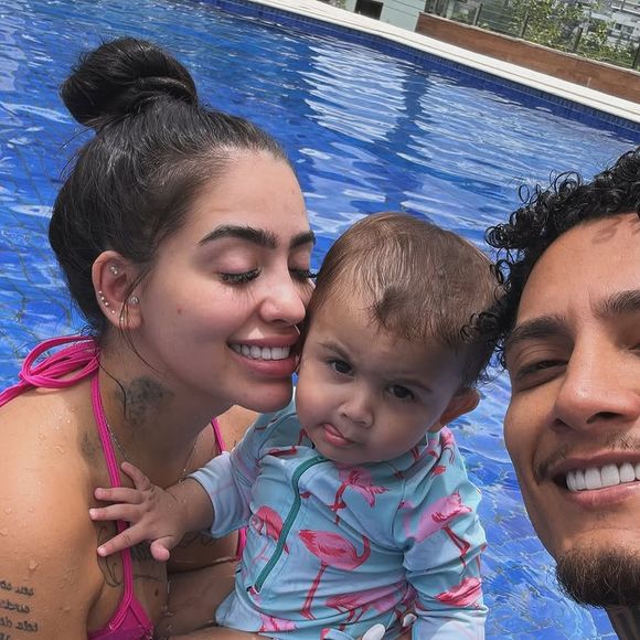 MC Mirella e Dynho Alves são pais de Serena, de 1 ano