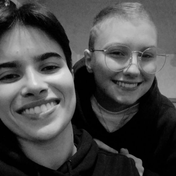 Renata Veloso também emocionou o público com uma publicação emocionante se despedindo da irmã