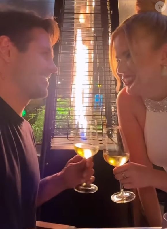 Dado Dolabella e a namorada, Marcela Tomaszewski, trocaram declarações em outubro de 2025 durante viagem romântica: 'Dias lindos, com carinho, shows particulares e só coisas boas… Tão gostoso viver assim'