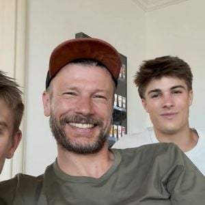 Filhos de Fernanda Lima e Rodrigo Hilbert, João e Francisco são gêmeos e estão com 17 anos de idade