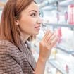 La Vie Est Belle perdeu o trono? 6 perfumes femininos importados mais vendidos no Brasil nos últimos meses e o top 1 tem delicioso aroma de buquê de rosas