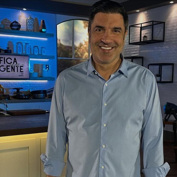 Edu Guedes deveria pagar, de forma voluntária, os honorários de sucumbência. Trata-se de um valor pago pela parte perdedora ao advogado da parte vencedora