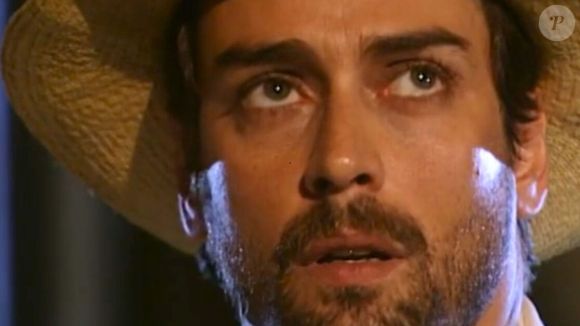 Após desaparecimento, Marco Antonio (Marcello Antony) reaparece com visual diferente na  semana de 23 a 28 de março da novela 'Terra Nostra'