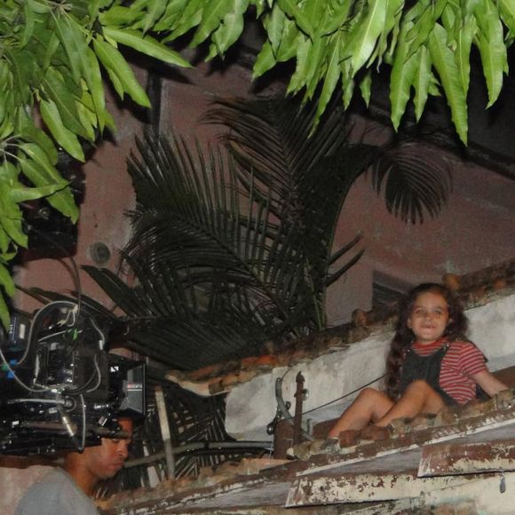 Escrita pelo mesmo autor de "Todas as Flores" e "Mania de Você", a trama conquistou o Brasil com personagens inesquecíveis e reviravoltas eletrizantes