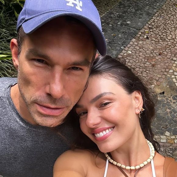 Recuperada, Isis Valverde começou a namorar com Marcus Buaiz em 2023, com quem já está de casamento marcado