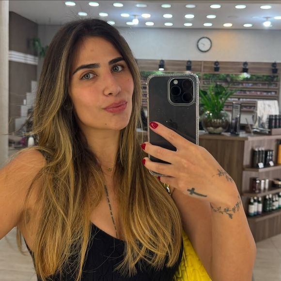 Jéssica Beatriz Costa foi questionada se teria gostado da ‘galera do João Guilherme’ e garante: ‘Sim! O pessoal é muito gente boa’