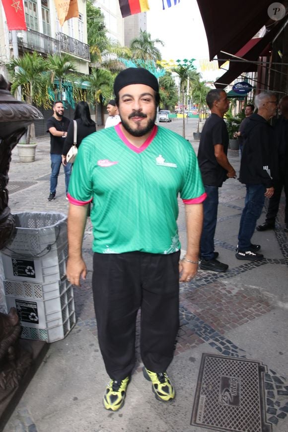 Famosos e Brasil x Noruega na Copa 2026: Luis Lobianco também esteve em festa promovida por produtor da Globo