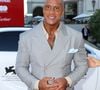 Hoje aos 54 anos, o ator Dwayne Johnson, conhecido como The Rock, faz sucesso em seus filmes de ação