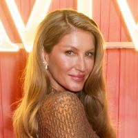 Caldo de galinha caseiro é o segredo da beleza de Gisele Bündchen aos 45 anos: versão saudável da modelo é rica em colágeno e reaproveita talos de vegetais