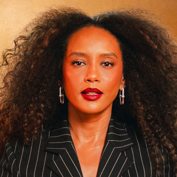 A partir dos 40 anos: como a nova onda do 'skincare capilar' salva o couro cabeludo e devolve a espessura e a vida aos fios; 11 produtos para incluir já no haircare