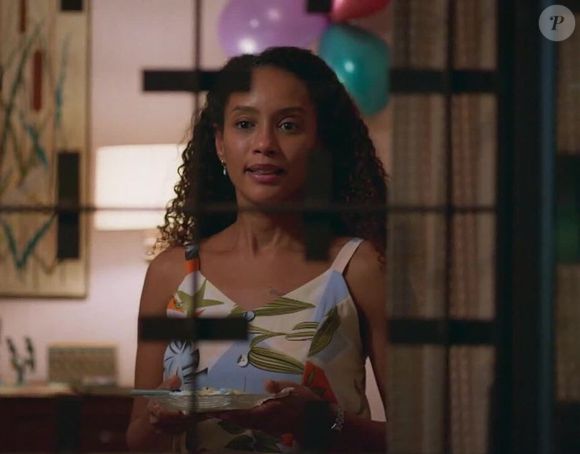 Beleza natural de Taís Araújo sem maquiagem em 'Vale Tudo' também foi muito comentada por internautas