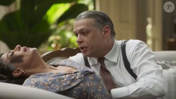 Juliano (Fabio Assunção) desconfia do sumiço de Clarice (Carol Castro) em Garota do Momento