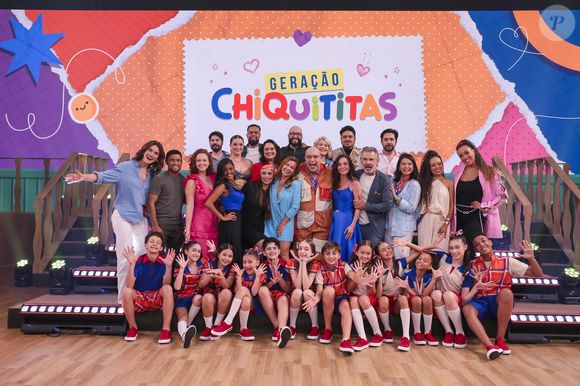 Ex-Chiquitita Renata del Bianco ficou fora do especial 'Geração Chiquititas' após estrelar ensaio sexy usando o uniforme da novela