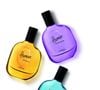 Perfume e humor na mesma conversa? A Natura está apostando nisso. Os Moodbusters inauguram uma nova proposta de perfumação da marca, desenvolvida em parceria entre a perfumista Verônica Cato e neurocientistas para explorar diferentes sensações