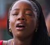 Leona (Clara Moneke) implora por manter emprego após ser vista aos beijos com Davi (Rafael Vitti)