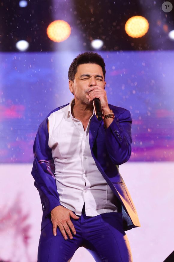 Zezé Di Camargo alegou que este tipo de material provoca danos irreparáveis à sua reputação e honra, especialmente em um contexto delicado de polarização política