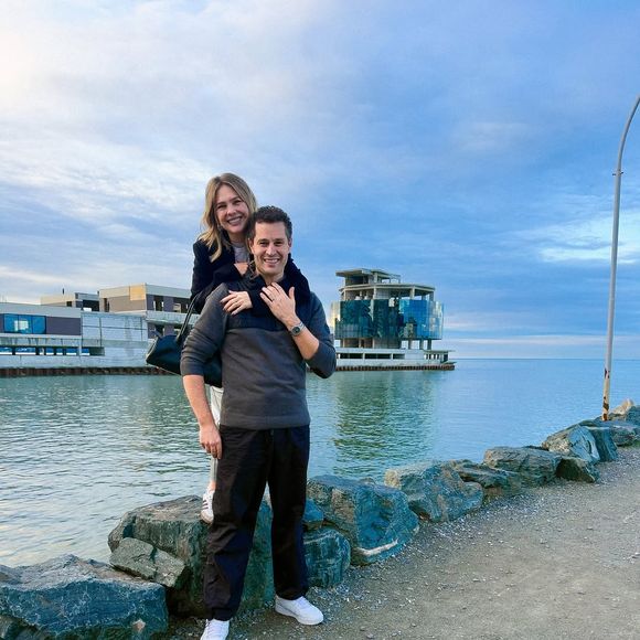 Pedro Leonardo e Thais Gebelein estão juntos desde 2010 e são pais de duas filhas