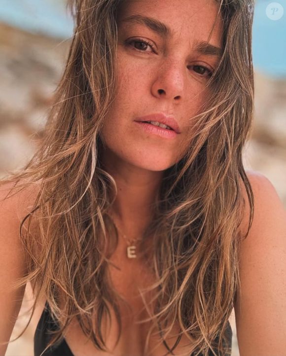 A atriz Aslı Enver interpreta Süreyya na novela turca 'A Noiva de Istambul'