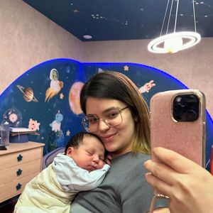 Ravi, segundo filho de Viih Tube e Eliezer, nasceu no dia 11 de novembro de 2024