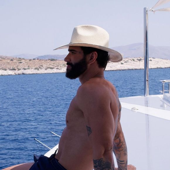 Gusttavo Lima tem contado a amigos - de dentro e fora da política - que teve a tal revelação enquanto estava internado em um hospital