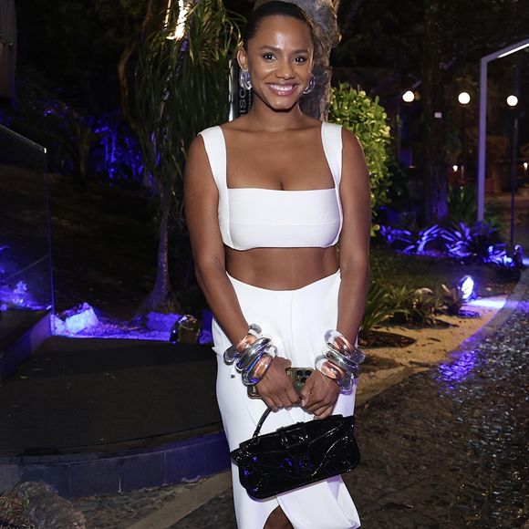 Jessica Ellen em lançamento do filme 'G-20' com Viola Davis e mais famosas